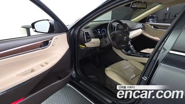 Hyundai Grandeur 2018 thumb 9