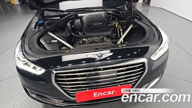 Genesis G90 2016 thumb 6