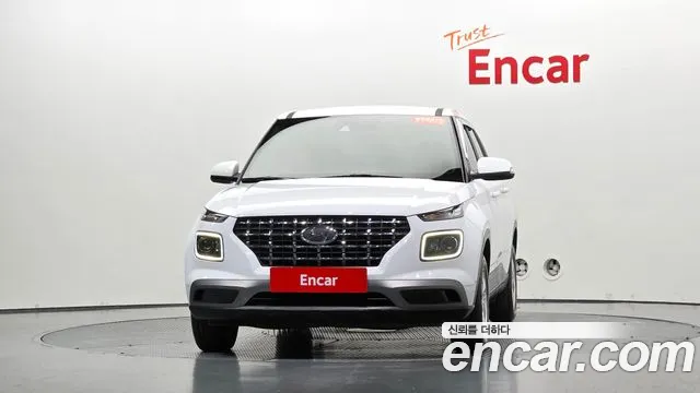 Hyundai Venue 2019 thumb 2