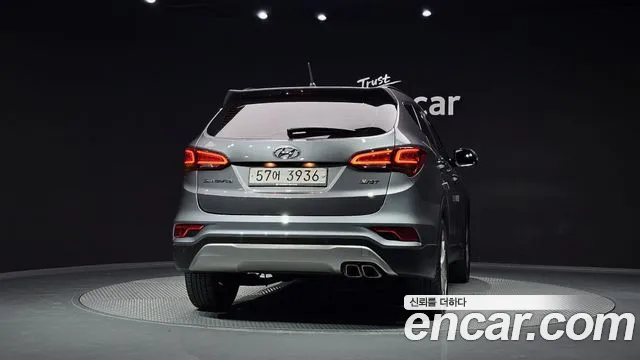 Hyundai Santa Fe 2015 thumb 3