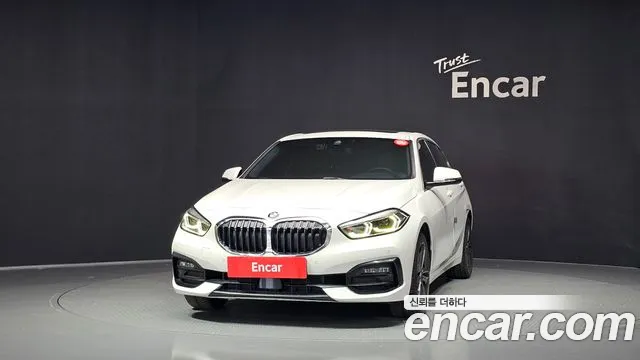 BMW 1-Series 2021 thumb 3