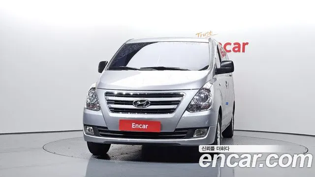 Hyundai Starex 2016 thumb 3