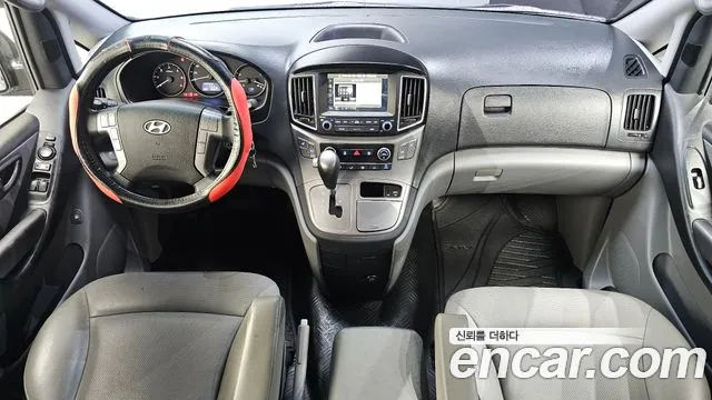 Hyundai Starex 2016 thumb 7