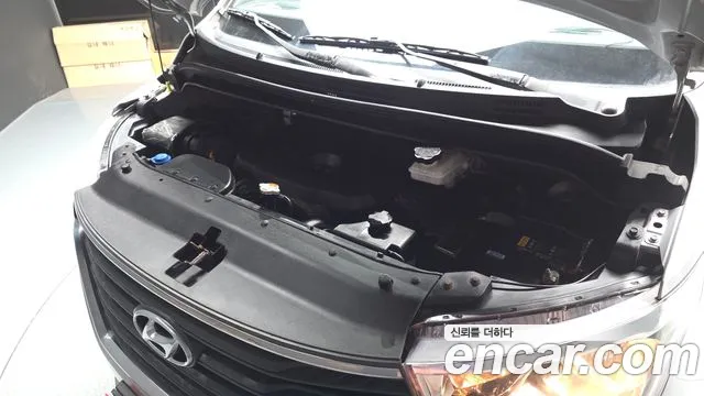 Hyundai Starex 2019 thumb 6
