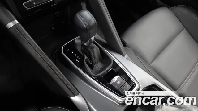 Renault-KoreaSamsung Koleos 2020 thumb 9
