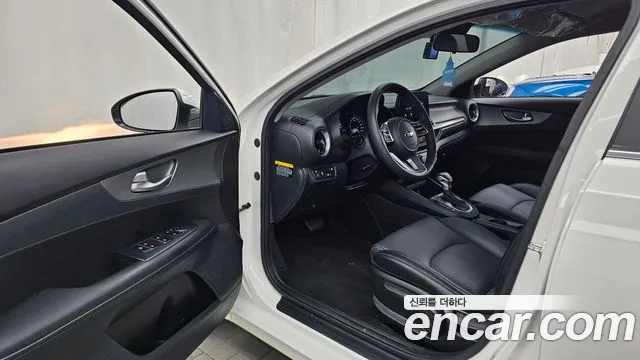 Kia K3 2019 thumb 10