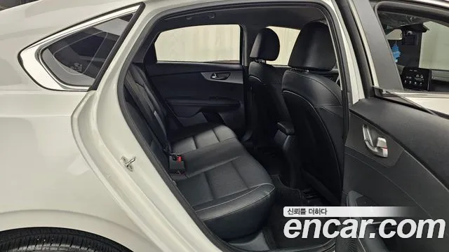 Kia K3 2019 thumb 11