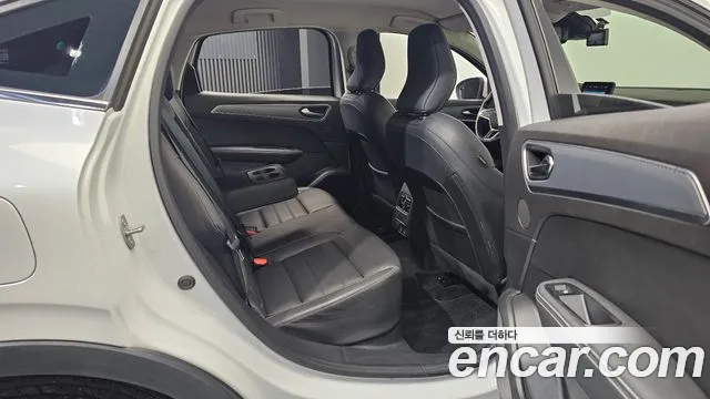 Renault-KoreaSamsung Arkana 2021 thumb 11