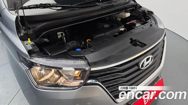 Hyundai Starex 2020 thumb 6