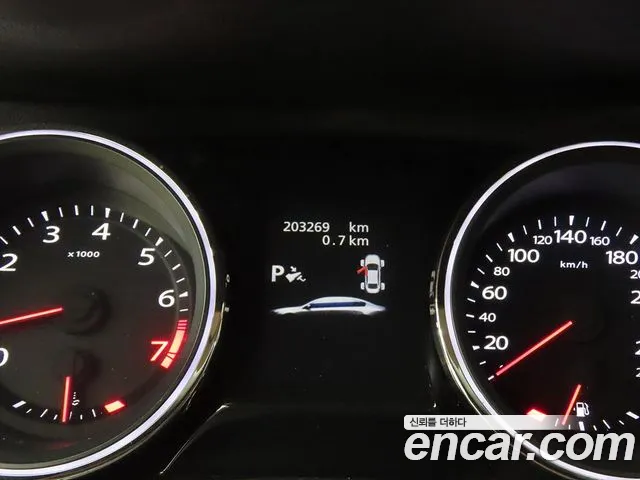 Renault-KoreaSamsung Latitude 2017 thumb 9