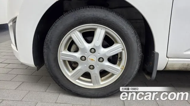 ChevroletGMDaewoo Spark 2011 thumb 4