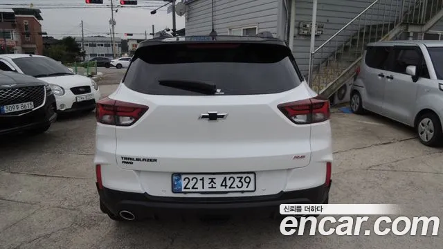ChevroletGMDaewoo TrailBlazer 2020 thumb 5
