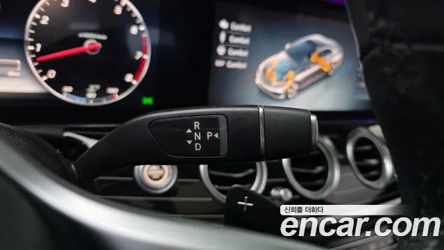 Mercedes-Benz E-Класс 2019 thumb 9