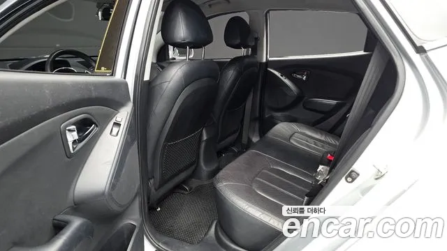 Hyundai Tucson 2011 thumb 11