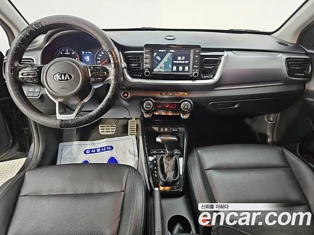 Kia Stonic 2017 thumb 5