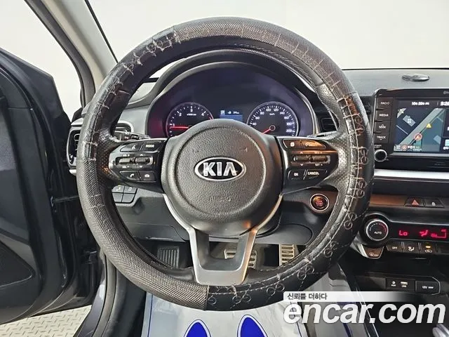 Kia Stonic 2017 thumb 9