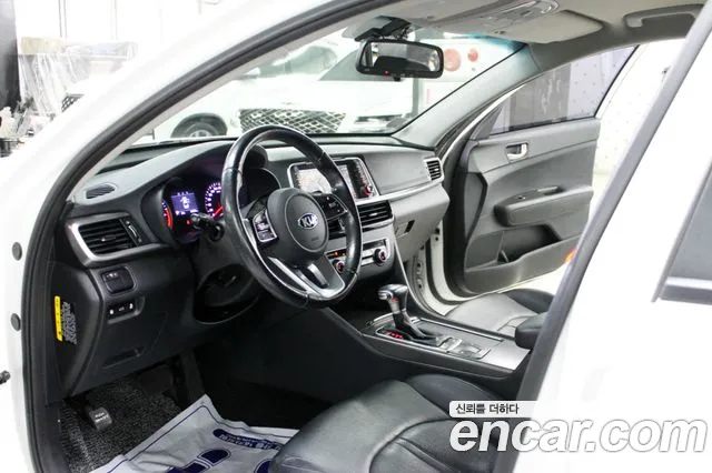 Kia K5 2019 thumb 8