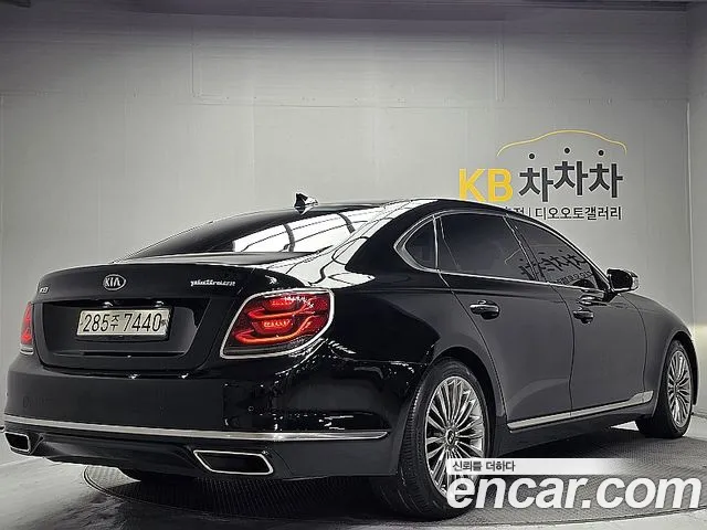 Kia K9 2018 thumb 4