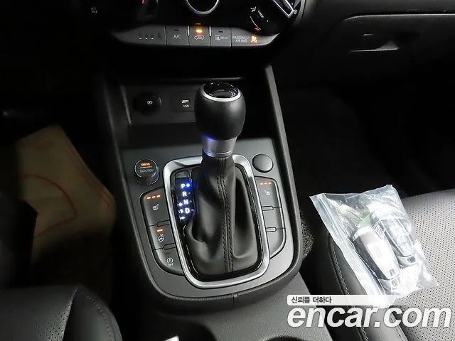 Hyundai Kona 2022 thumb 9