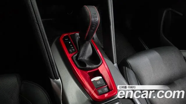 Renault-KoreaSamsung Koleos 2018 thumb 9
