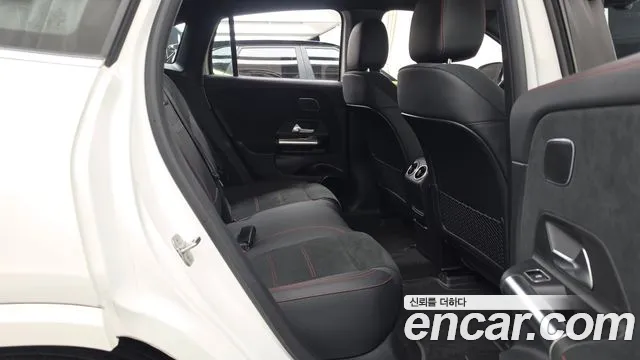 Mercedes-Benz EQA 2025 thumb 12
