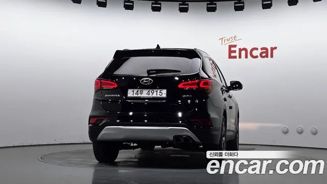 Hyundai Santa Fe 2015 thumb 3
