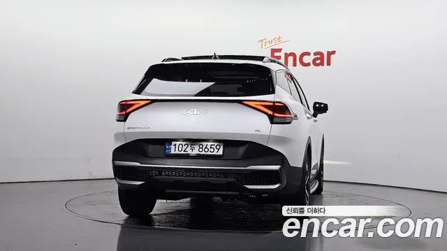 Kia Sportage 2023 thumb 4