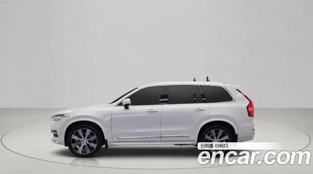 Volvo XC90 2023 thumb 2