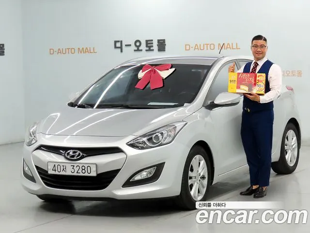 Hyundai i30 2012 thumb 12