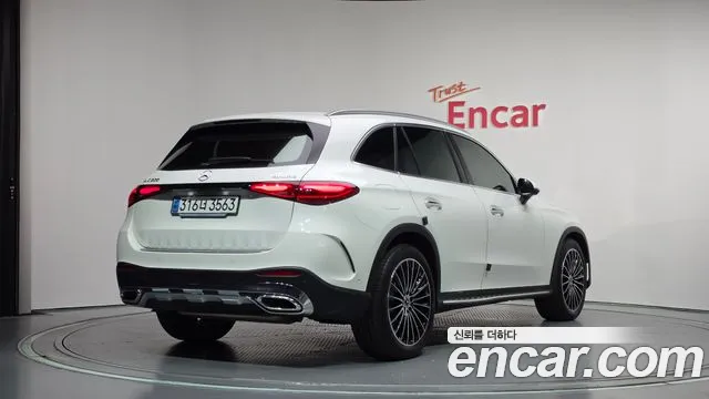 Mercedes-Benz GLC 2023 thumb 2