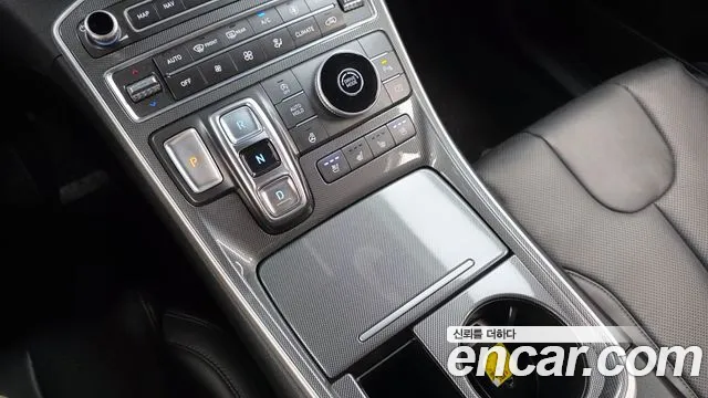 Hyundai Santa Fe 2022 thumb 8