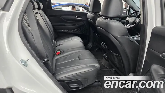 Hyundai Santa Fe 2022 thumb 10