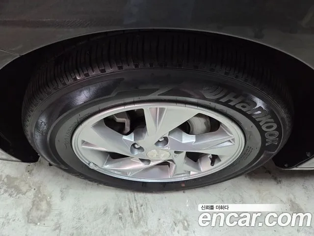 Hyundai Avante 2020 thumb 5