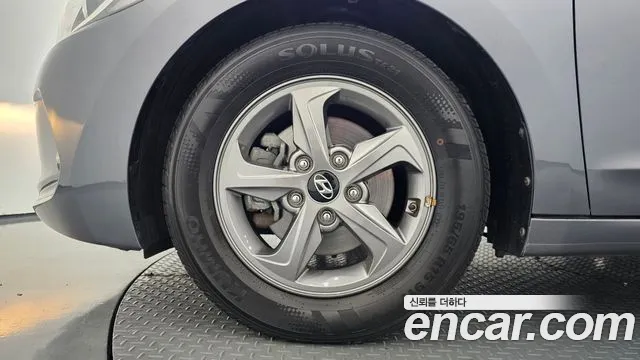 Hyundai Avante 2016 thumb 5