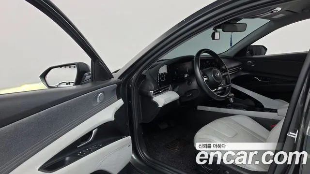 Hyundai Avante 2021 thumb 10