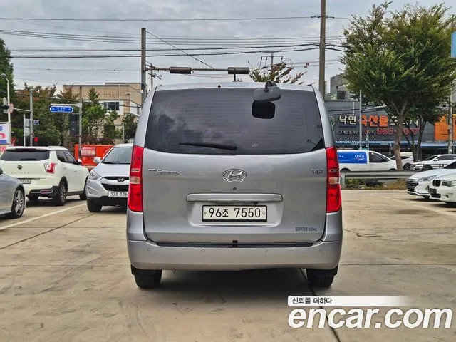 Hyundai Starex 2016 thumb 5