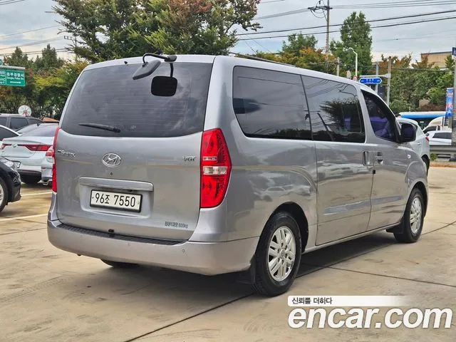 Hyundai Starex 2016 thumb 6