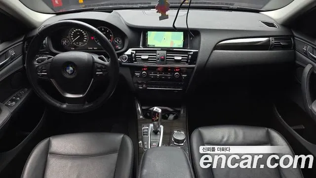 BMW X4 2015 thumb 6