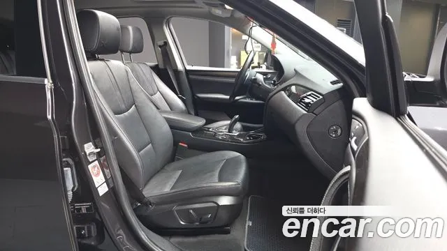 BMW X4 2015 thumb 10