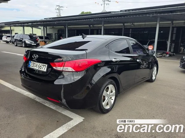Hyundai Avante 2013 thumb 7