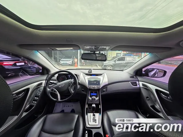 Hyundai Avante 2013 thumb 8