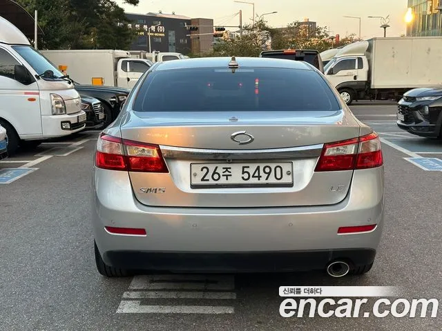 Renault-KoreaSamsung SM5 2011 thumb 4