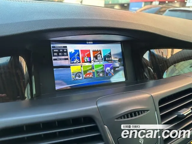 Renault-KoreaSamsung SM5 2011 thumb 8