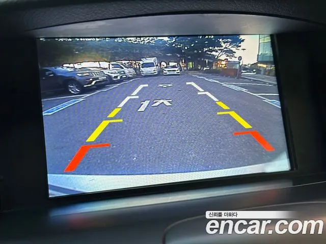 Renault-KoreaSamsung SM5 2011 thumb 9