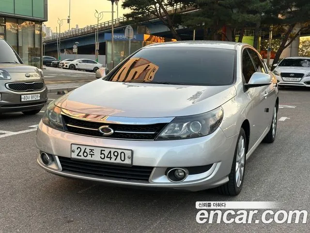 Renault-KoreaSamsung SM5 2011 thumb 12
