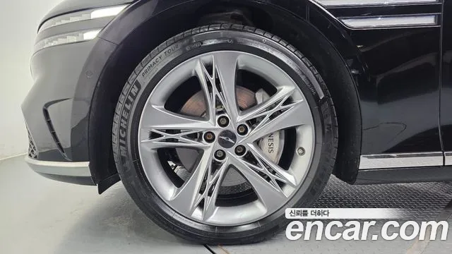 Genesis G90 2022 thumb 5