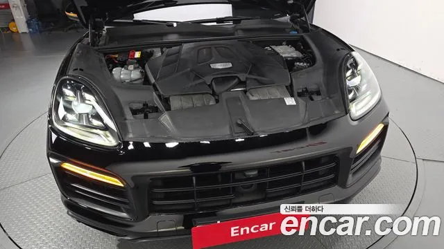 Porsche Cayenne 2020 thumb 6