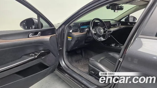 Kia K5 2019 thumb 10