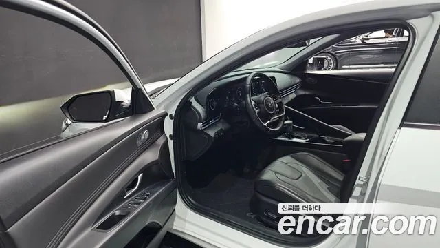 Hyundai Avante 2022 thumb 10