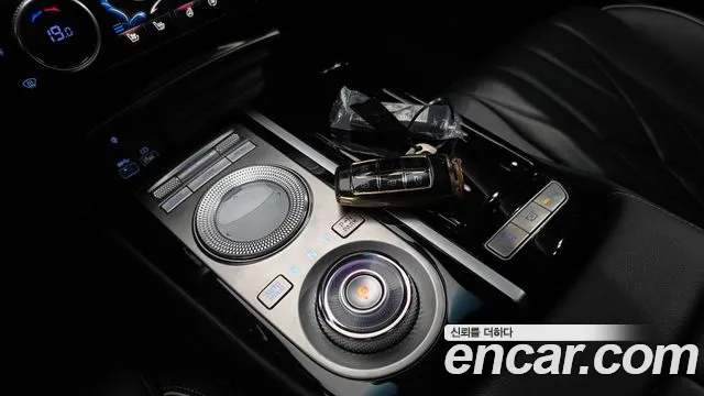 Genesis G80 2022 thumb 9